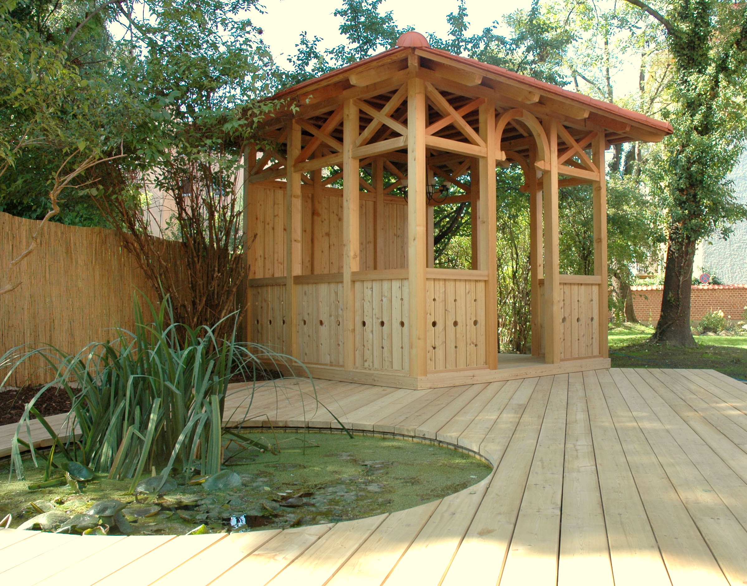 Konstruktionsholz für Pavillion aus Lärchenholz